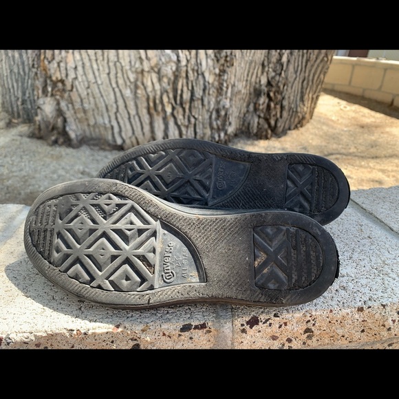 Converse!! - Picture 3 of 5